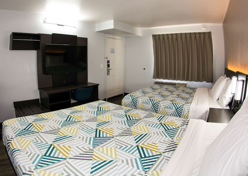 Motel6 Sacramento, CA - Old Sacramento North 42/57