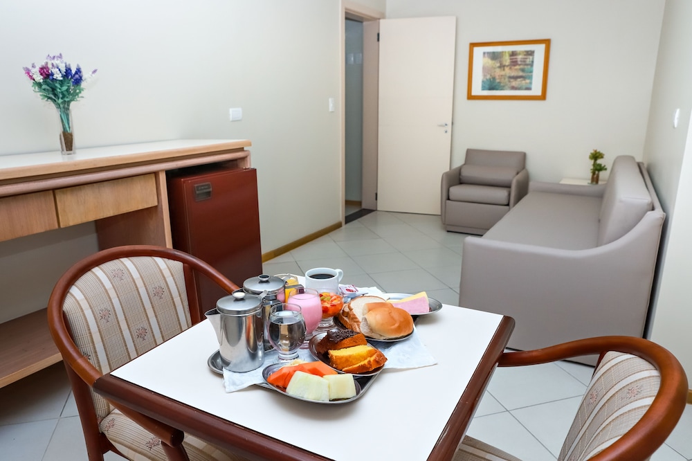 Hotel Suarez Campo Bom 18/26