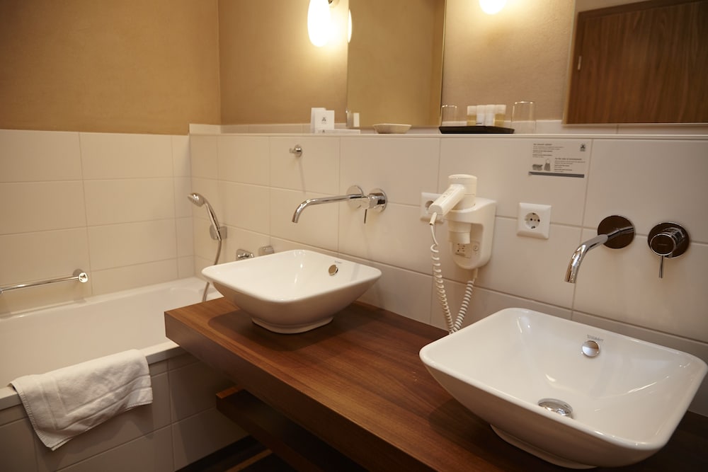 Flair Hotel Zum Schiff 40/73