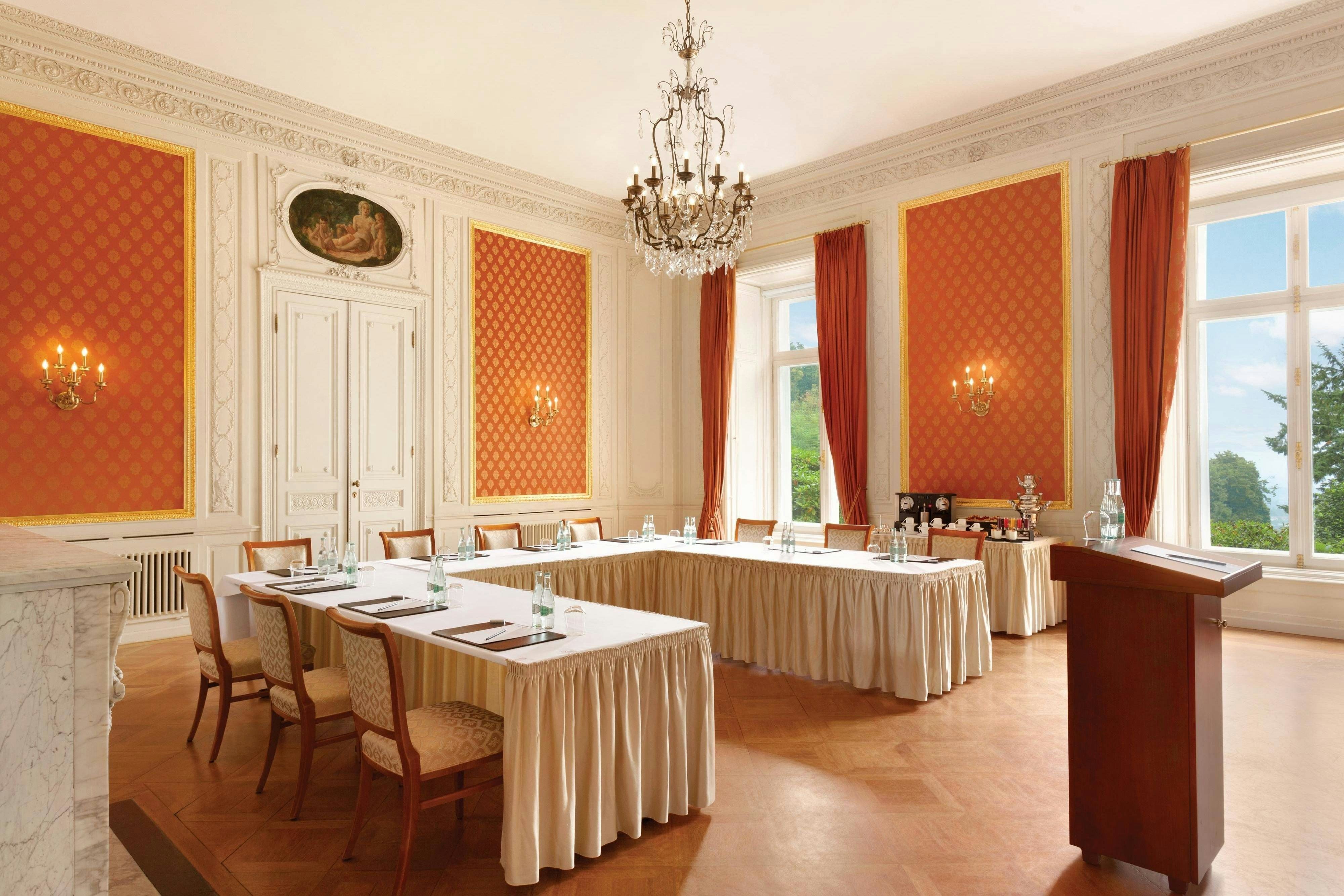 Villa Rothschild Kempinski 33/38