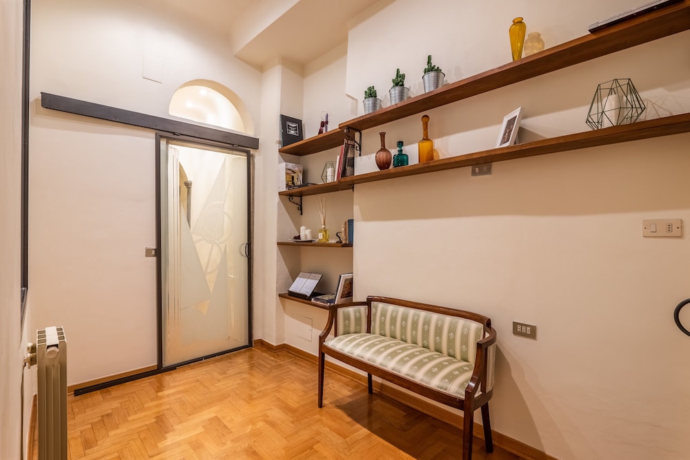 The Painter's House In Santa Croce 26/40
