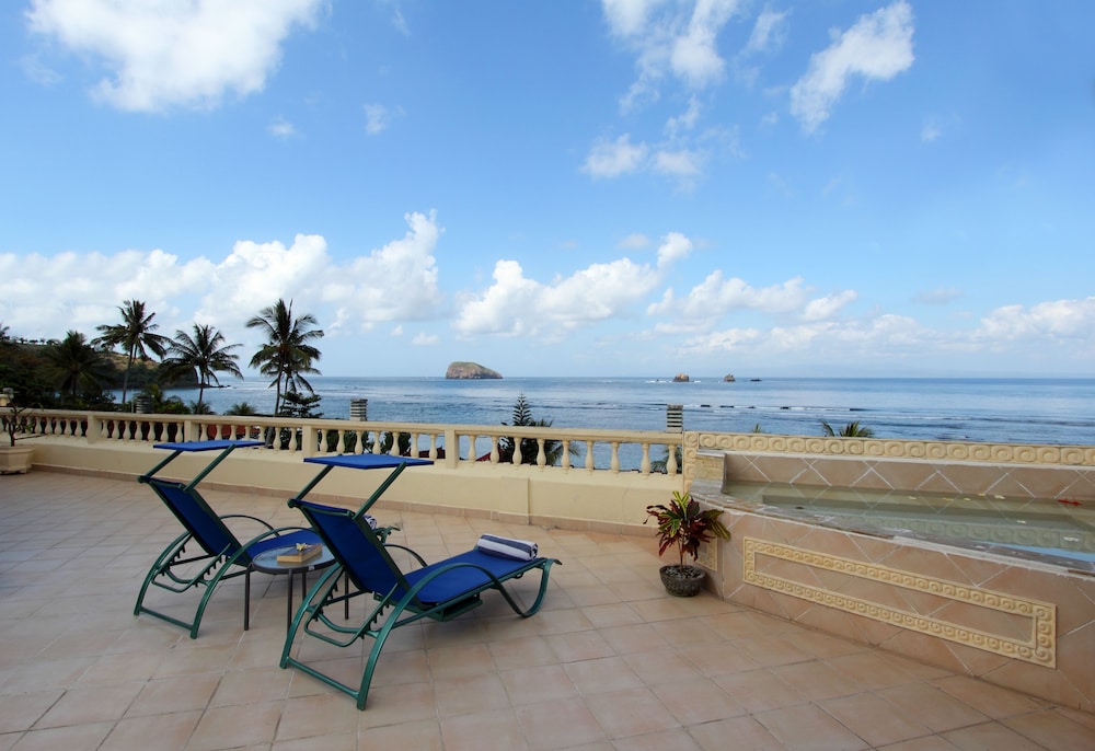 Bali Seascape Beach Club 20/50