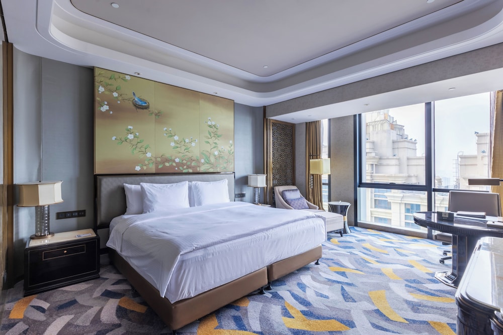 Wanda Vista Zhengzhou 24/67