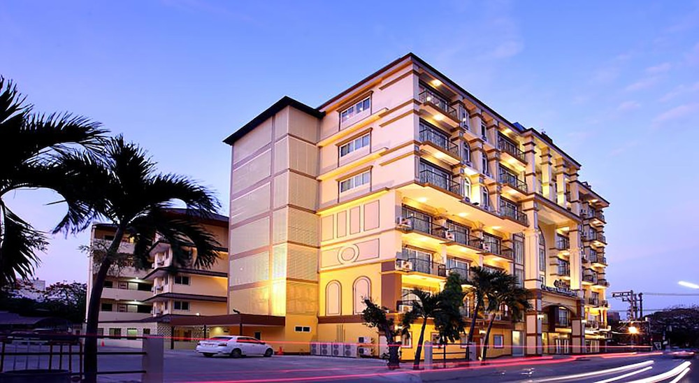 Victoria Nimman Hotel 6/50