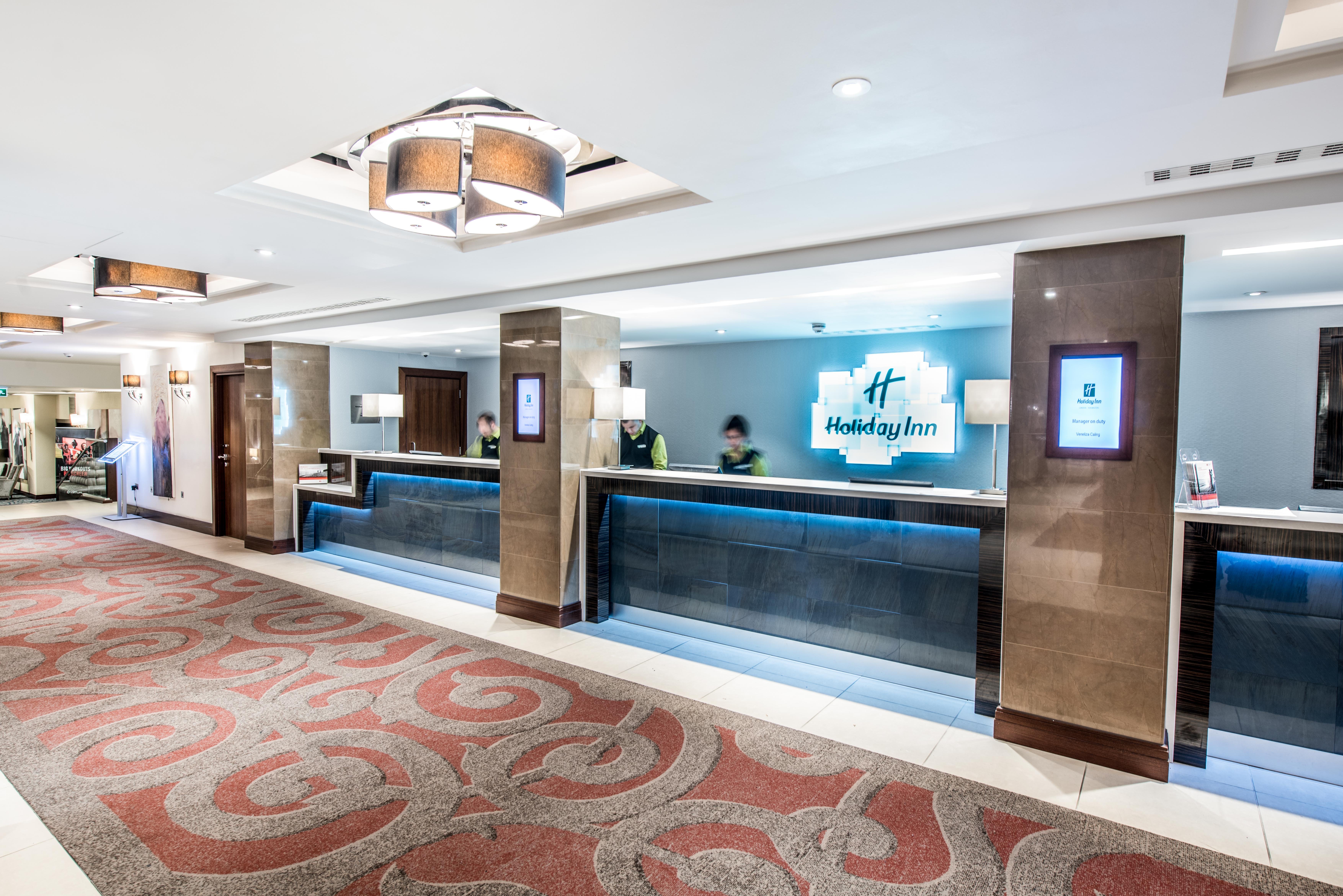 Holiday Inn London - Kensington High St. by IHG 11/81
