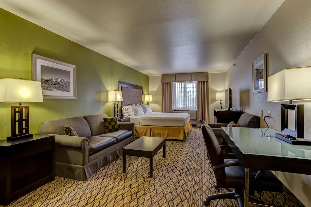 Holiday Inn Express Hotel And Suites Montrose Townsend 36/61