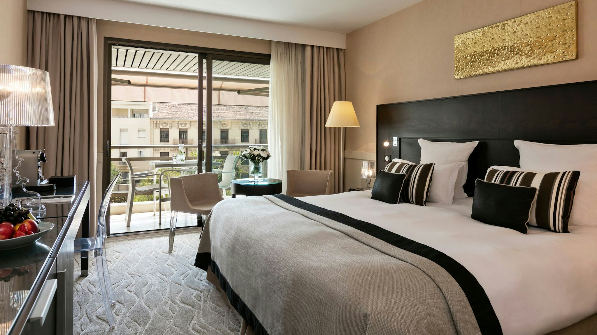 Hotel Barriere Le Gray D Albion Cannes 15/75
