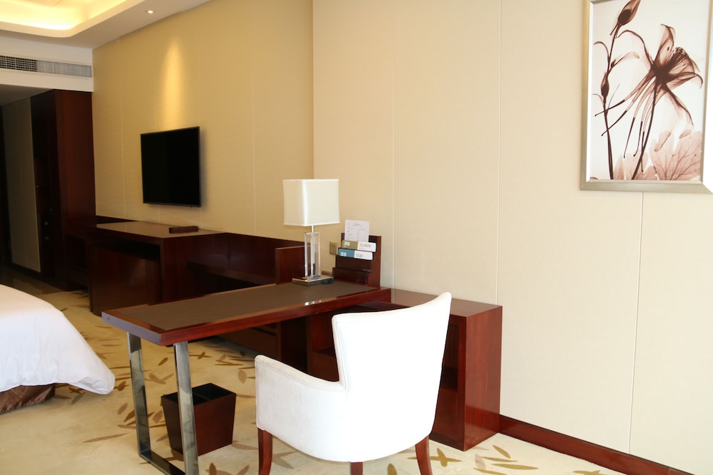 Four Points By Sheraton Liupanshui 52/54