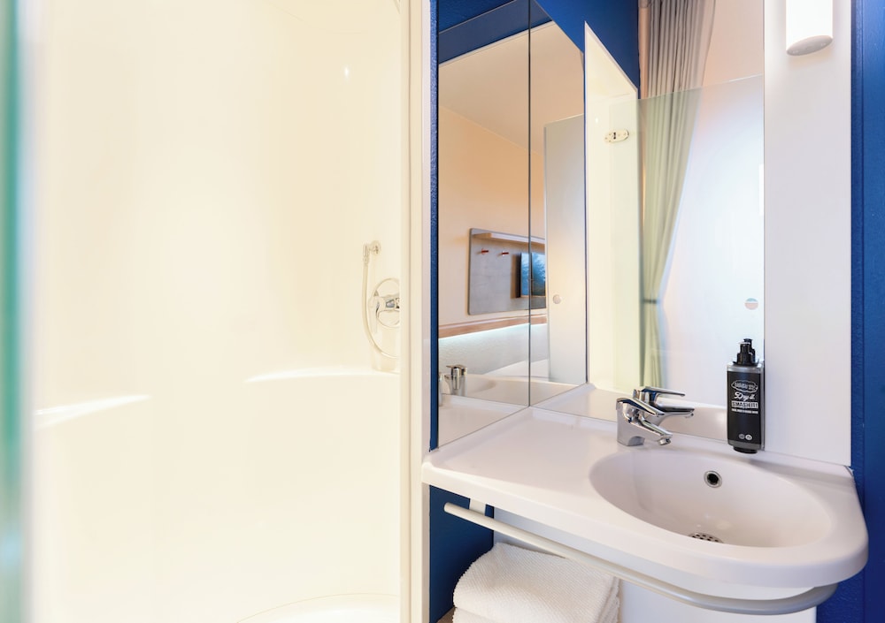 Ibis Budget Geneve Aeroport 65/67