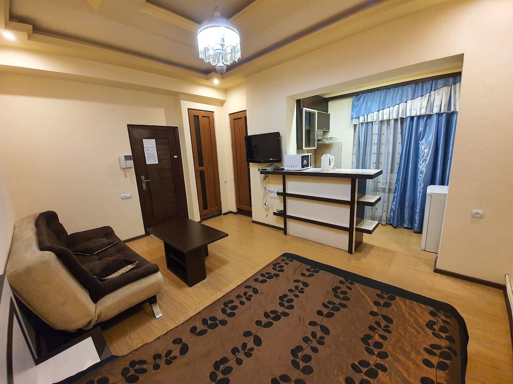 Tatev Apartments 24/43