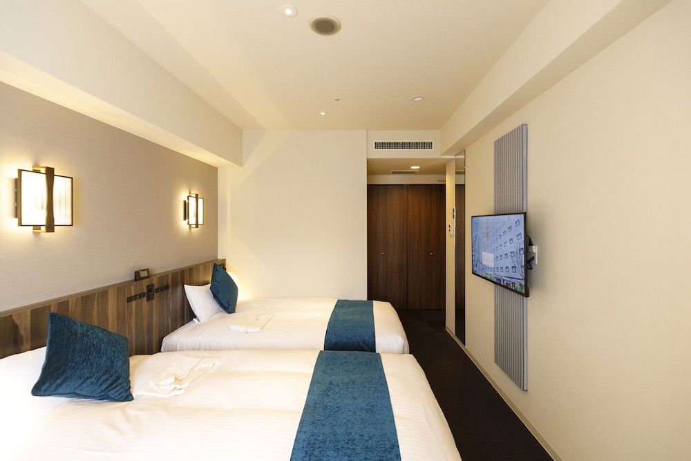 President Hotel Hakata 7/66