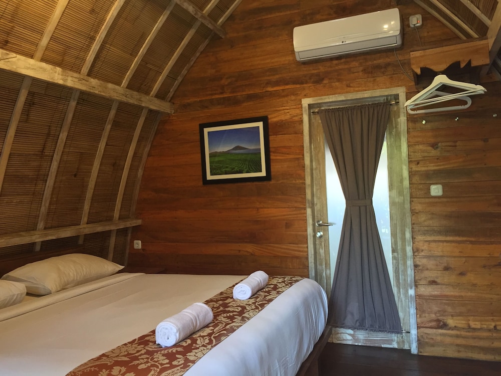 Paradesa Villa 6/36