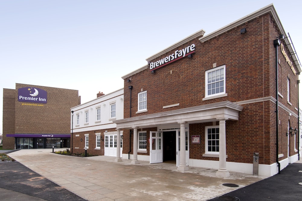 Premier Inn London Dagenham 45/54