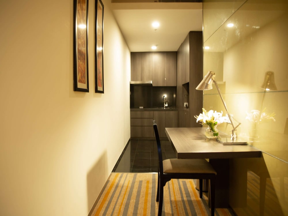 NOVOTEL KOLKATA HOTEL AND RESIDENCES 61/74