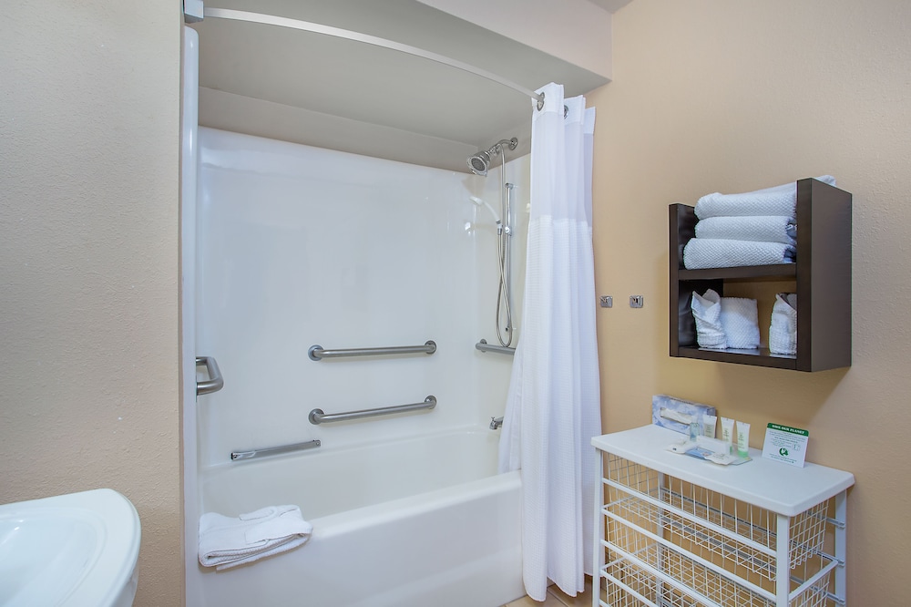 Staybridge Suites Chattanooga Downtown Convention Center 15/53