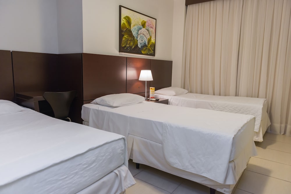 HOTEL PLAZA NORTH 14/44