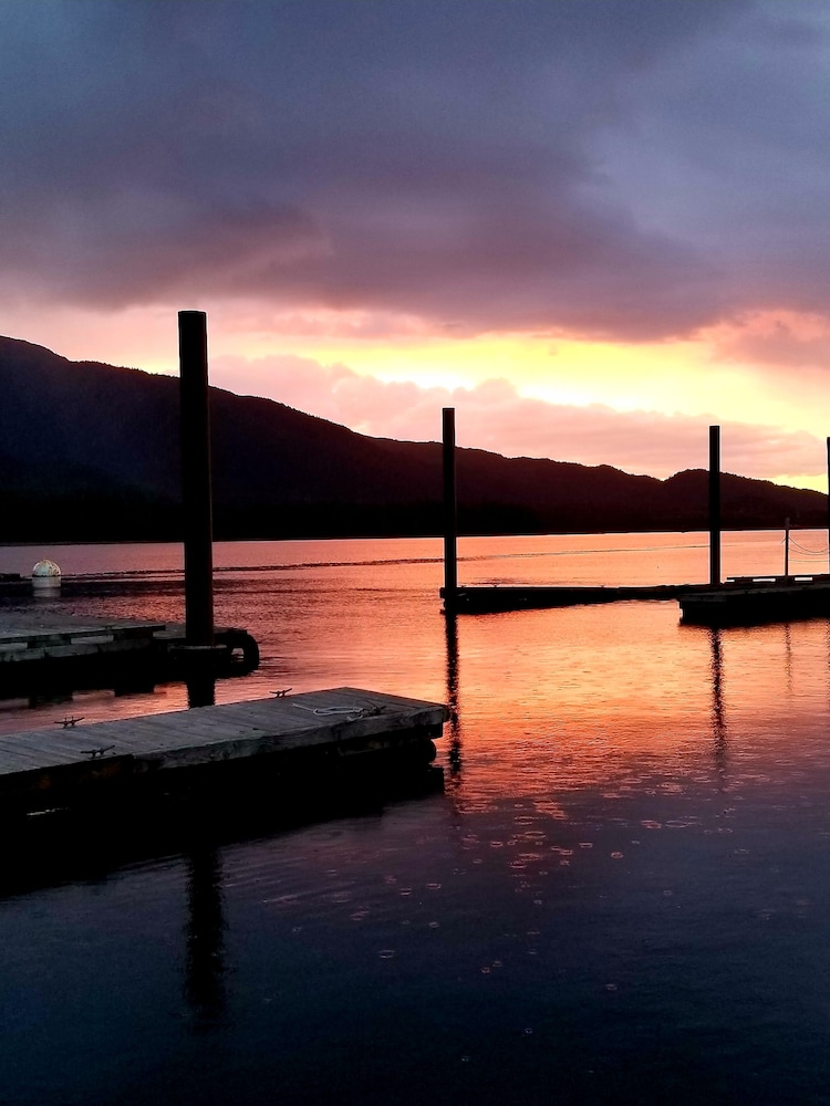 The Ketch Inn and Marina 51/65