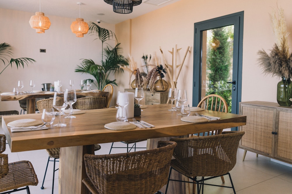 The Nest Resort 33/50