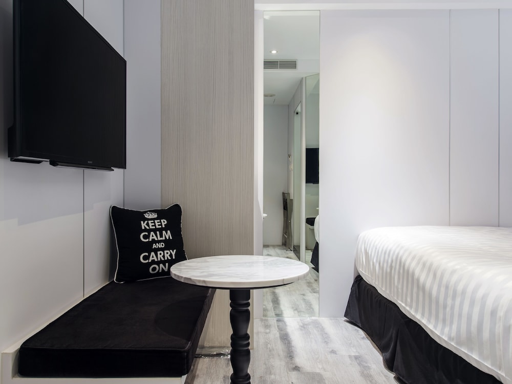 Hotel Relax Iii 27/69