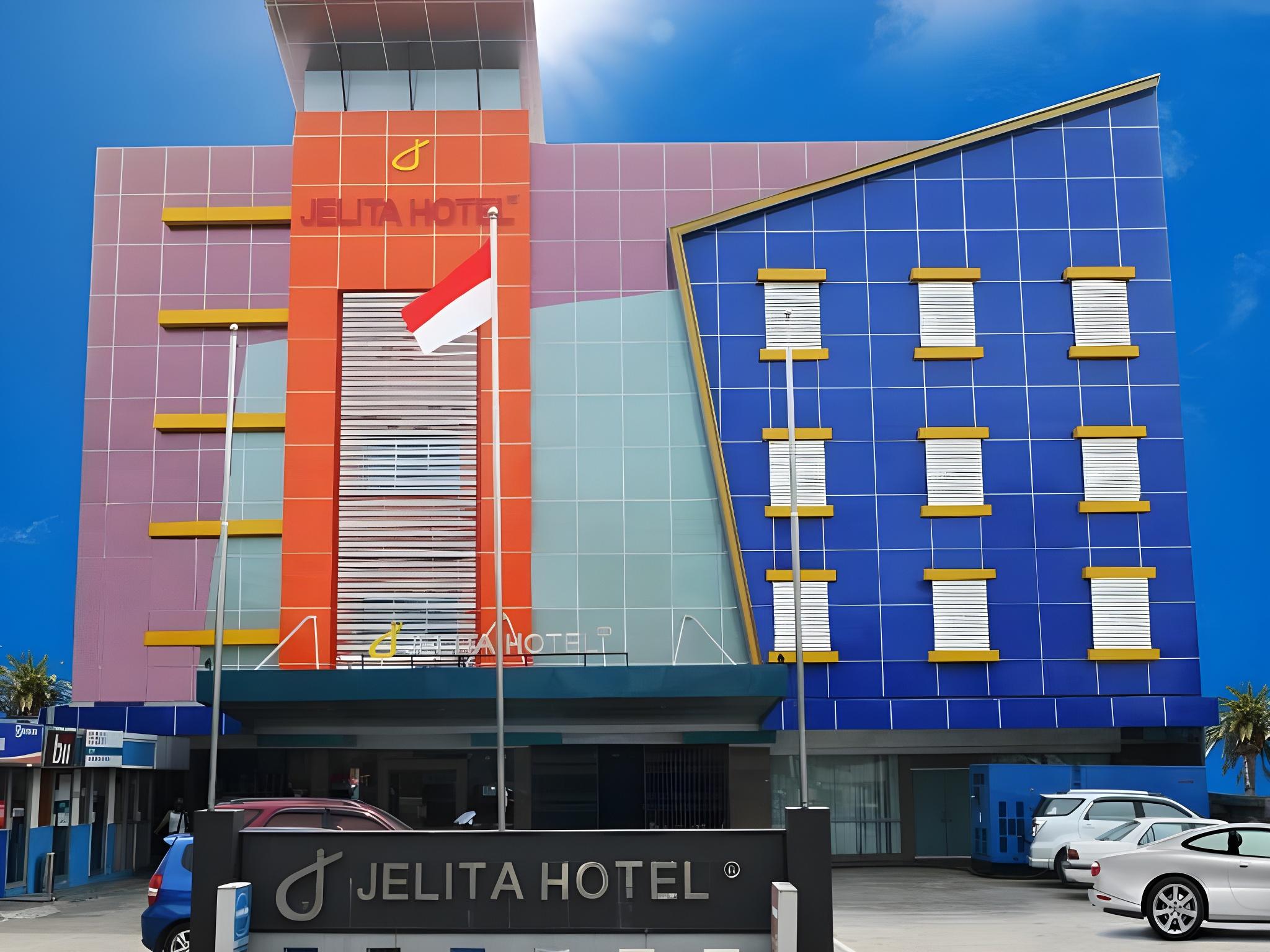 Jelita Hotel 3/42
