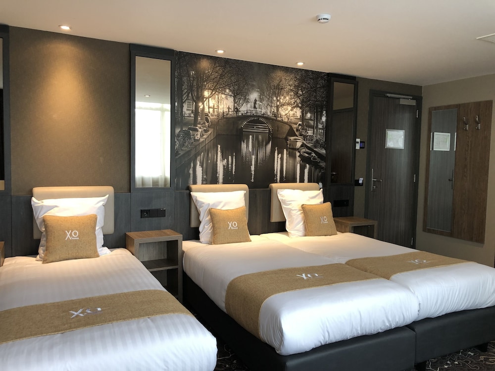 XO Hotels Infinity 22/60