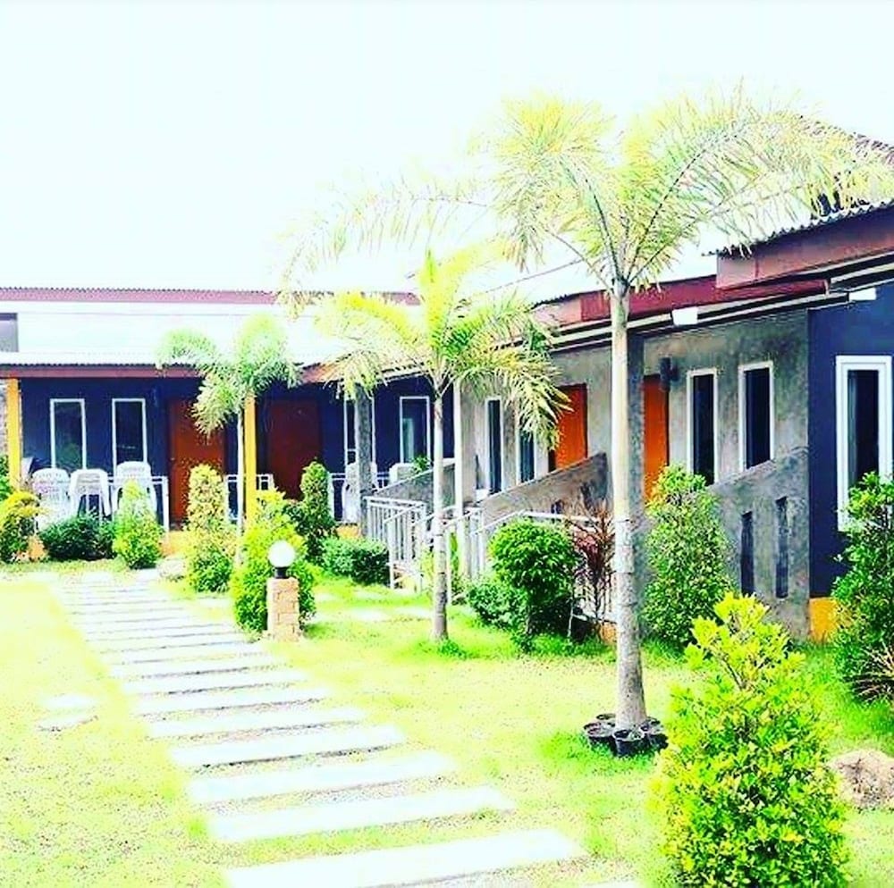Popular Lanta Resort 35/41