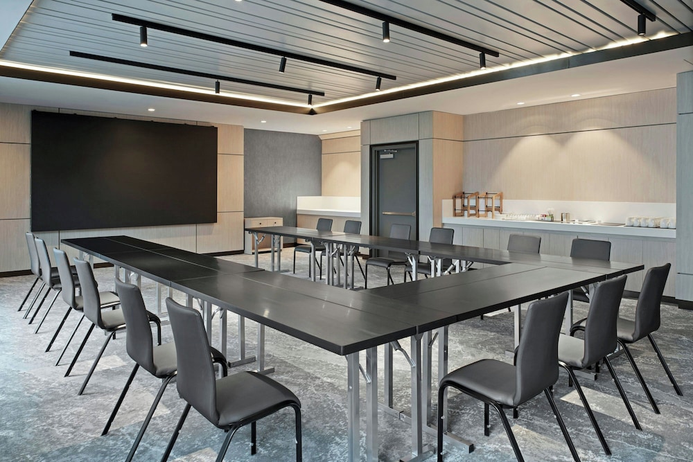 AC Hotel by Marriott Heredia Belen 30/50