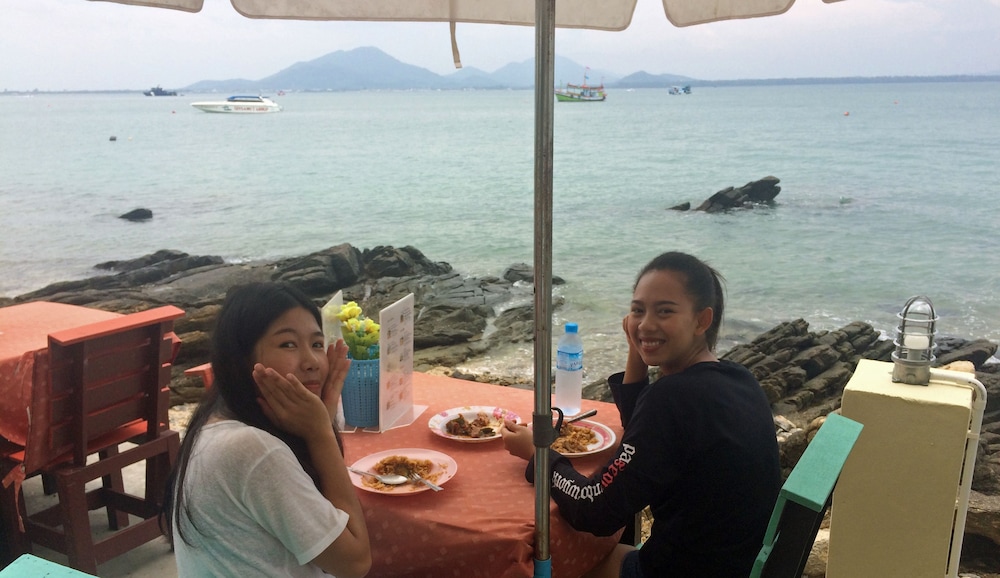 Sunrise Villas Resort 23/41
