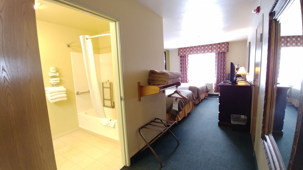 Super 8 By Wyndham Mccall 20/30