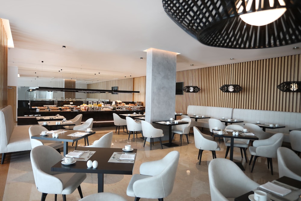 Iberostar Selection Lisboa 52/61