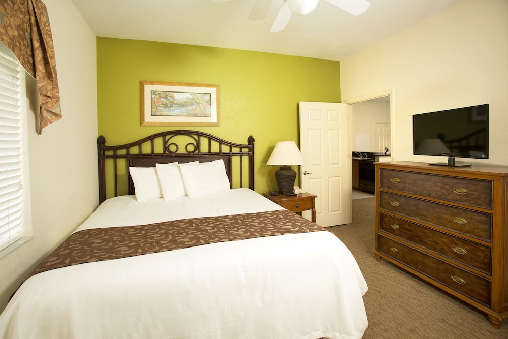3 BEDROOMS, FAMILY SUITE, 3 BATHROOMS