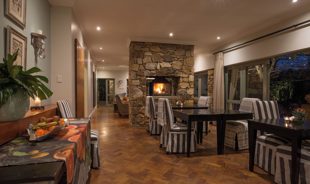 The Parkwood 33/50