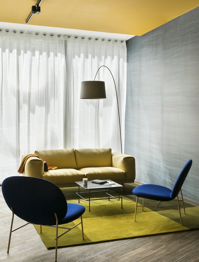 Okko Hotels Paris Porte de Versailles 36/47
