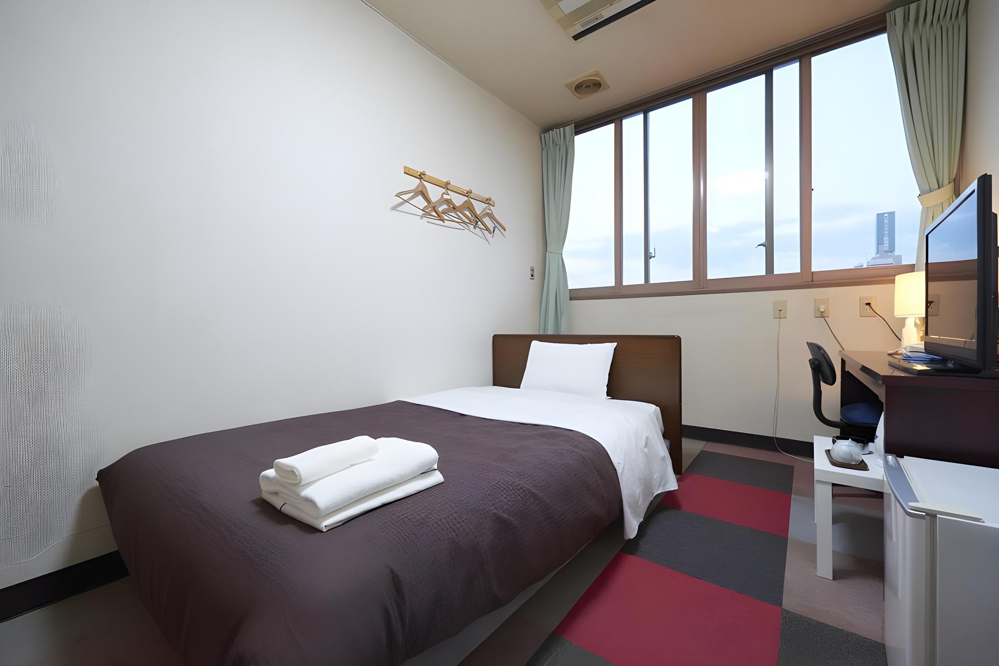 Semi Room, Standard, Semi Double Bed