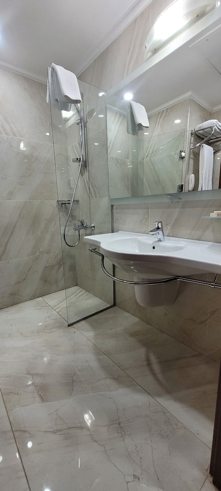 Teymur Continental Hotel 46/46