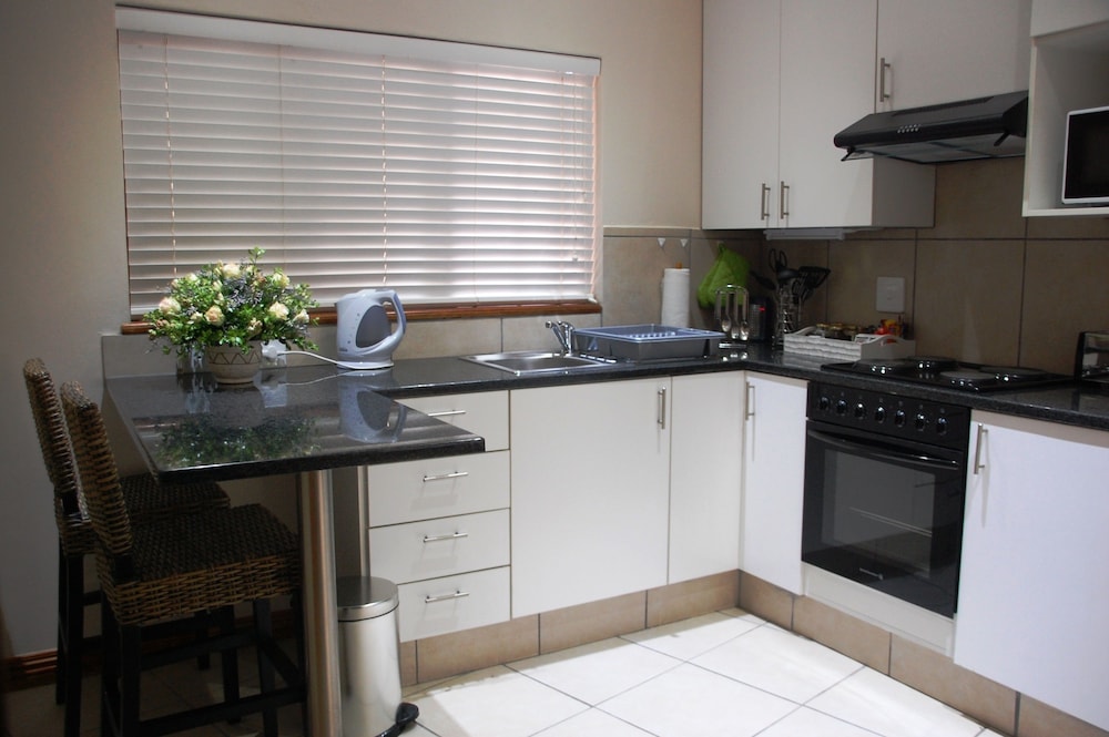 Rivonia Bed And Breakfast Garden Estate 9/49