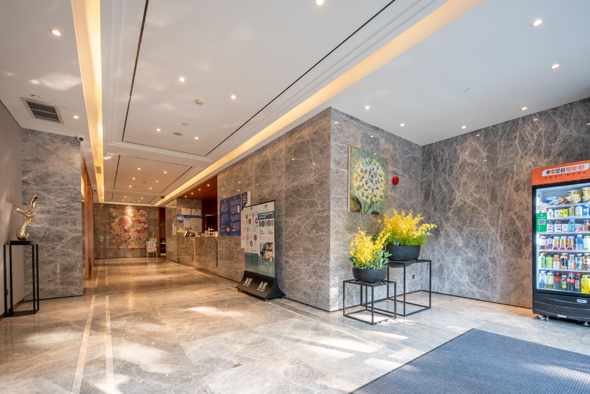 Zhongqing Qiuguo Hotel (Guangzhou Beijing Road Pedestrian Street Zhongshan Memorial Hall Branch) 9/30