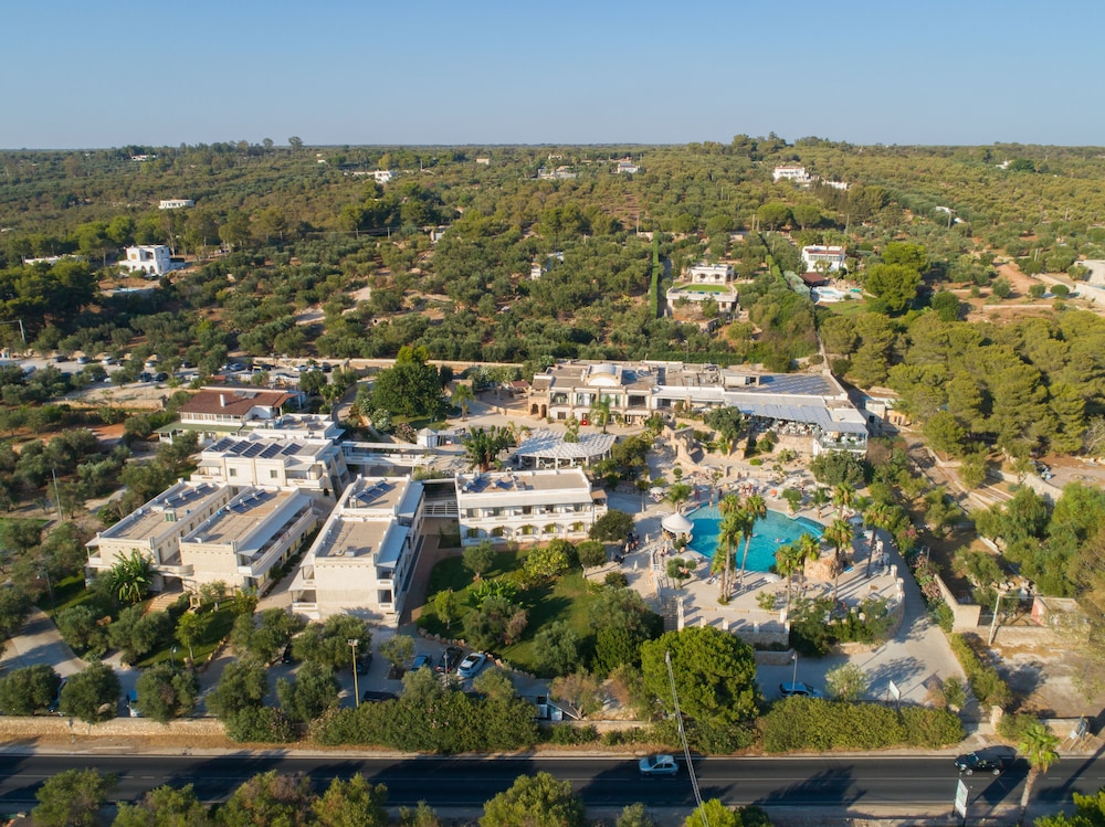 Eden Resort Country & Spa 26/31