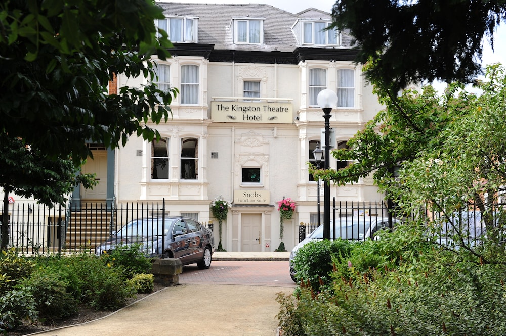 The Kingston Theatre Hotel 3/52