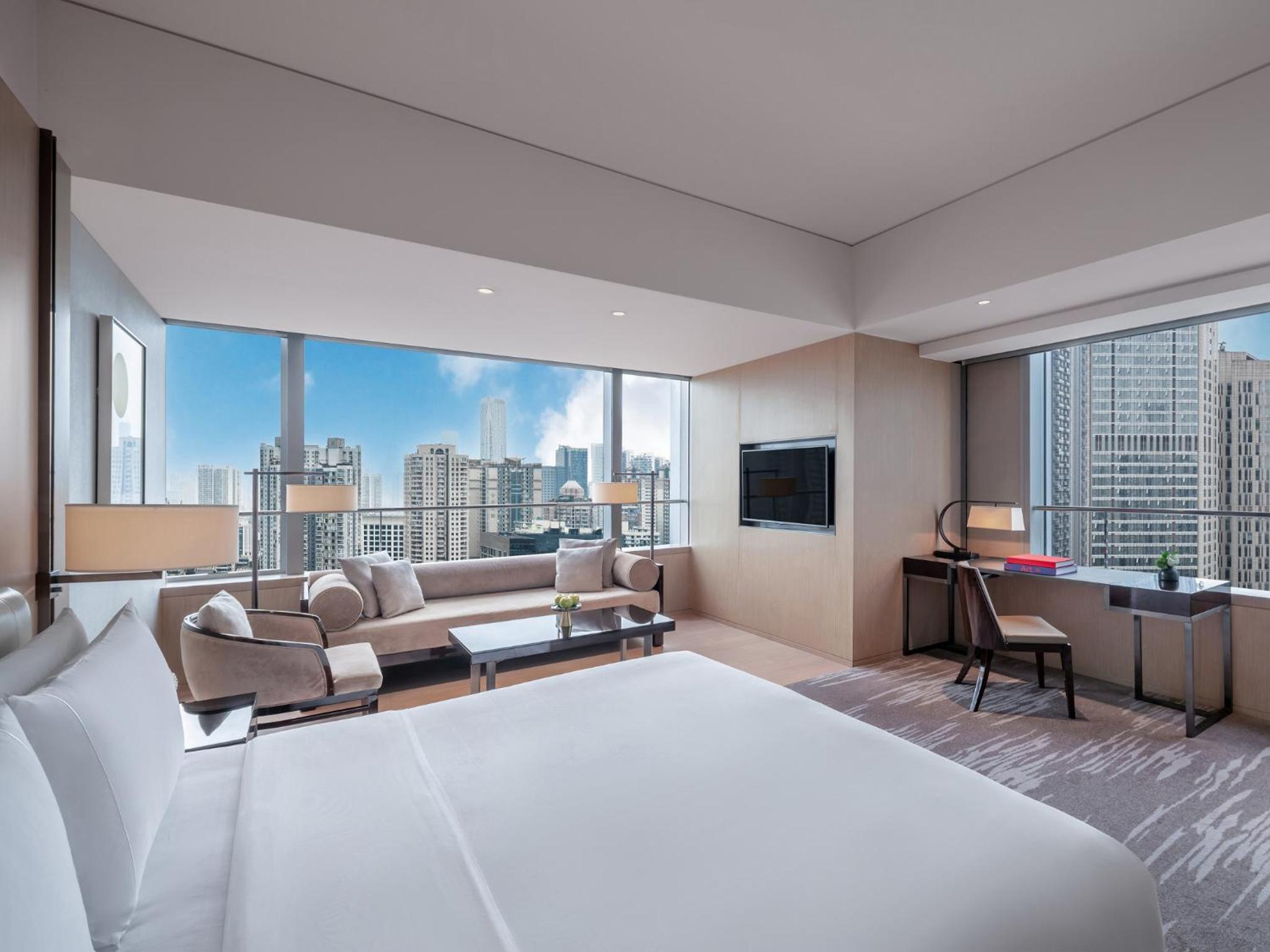 Grand, Deluxe, King Bed, Temple View