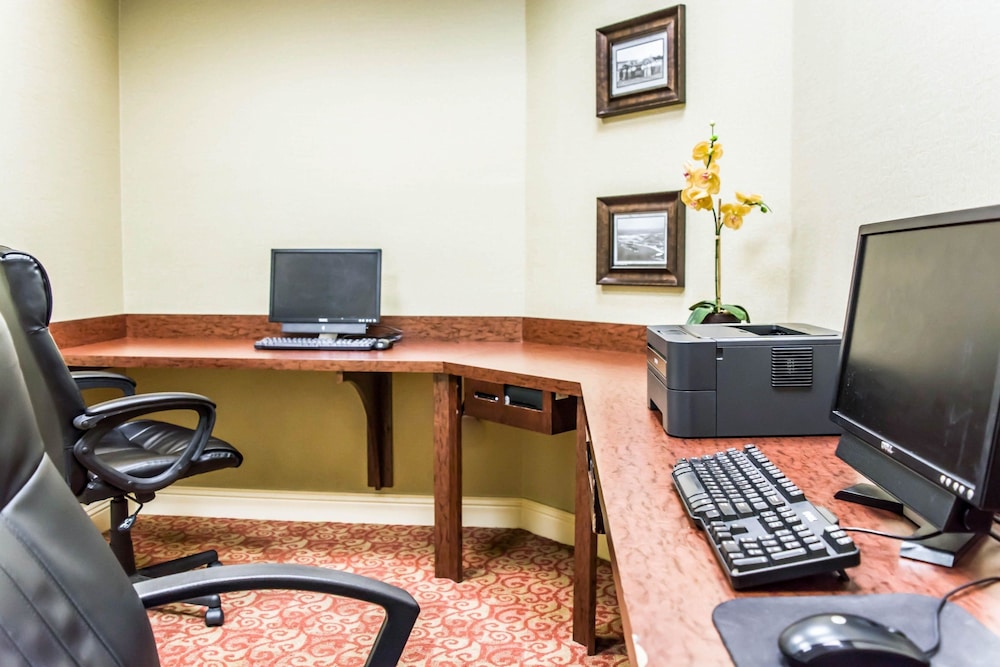 Comfort Suites Palm Bay - Melbourne 46/52