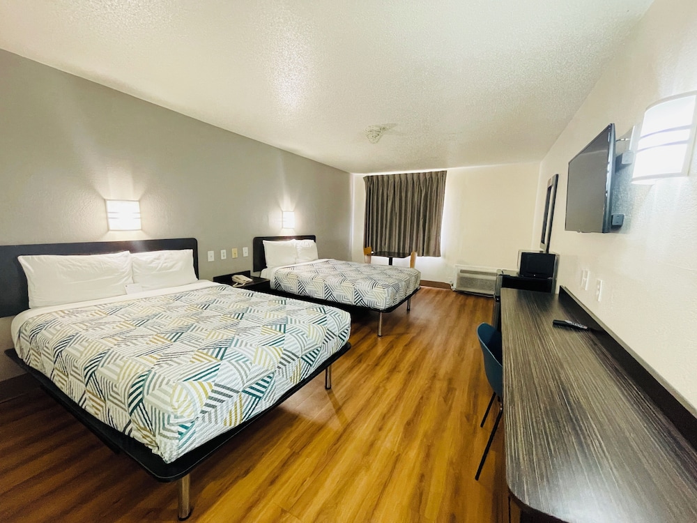 Motel6 Duncanville, TX - Dallas 12/46