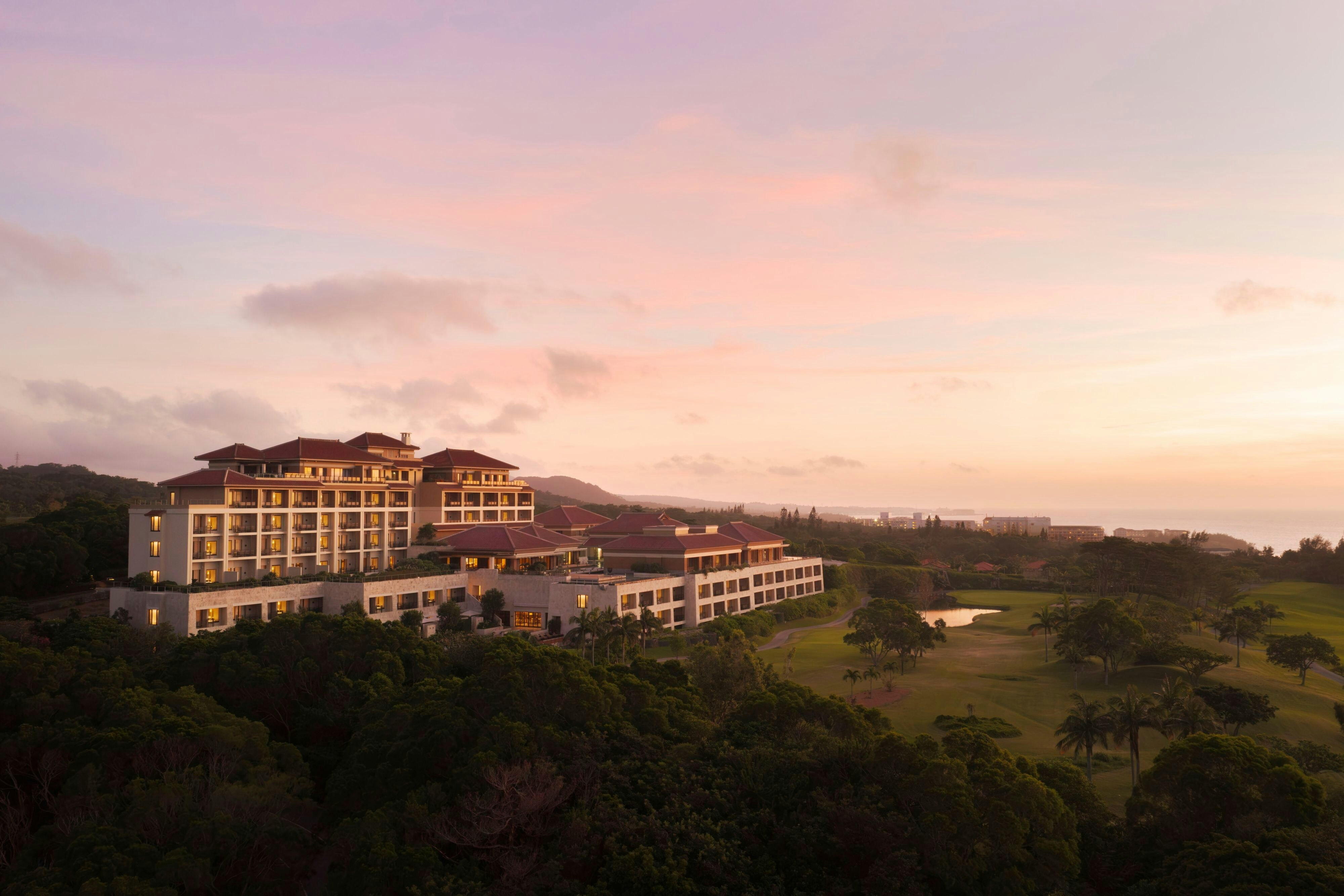 The Ritz Carlton Okinawa 44/46