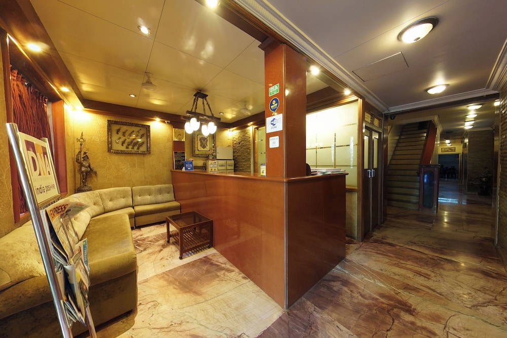 Shivam Hotel 4/58