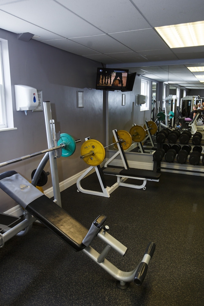 Shaw Hill Golf Resort & Spa Hotel 30/50