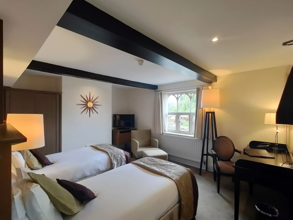 Cottage, Twin Beds, River View