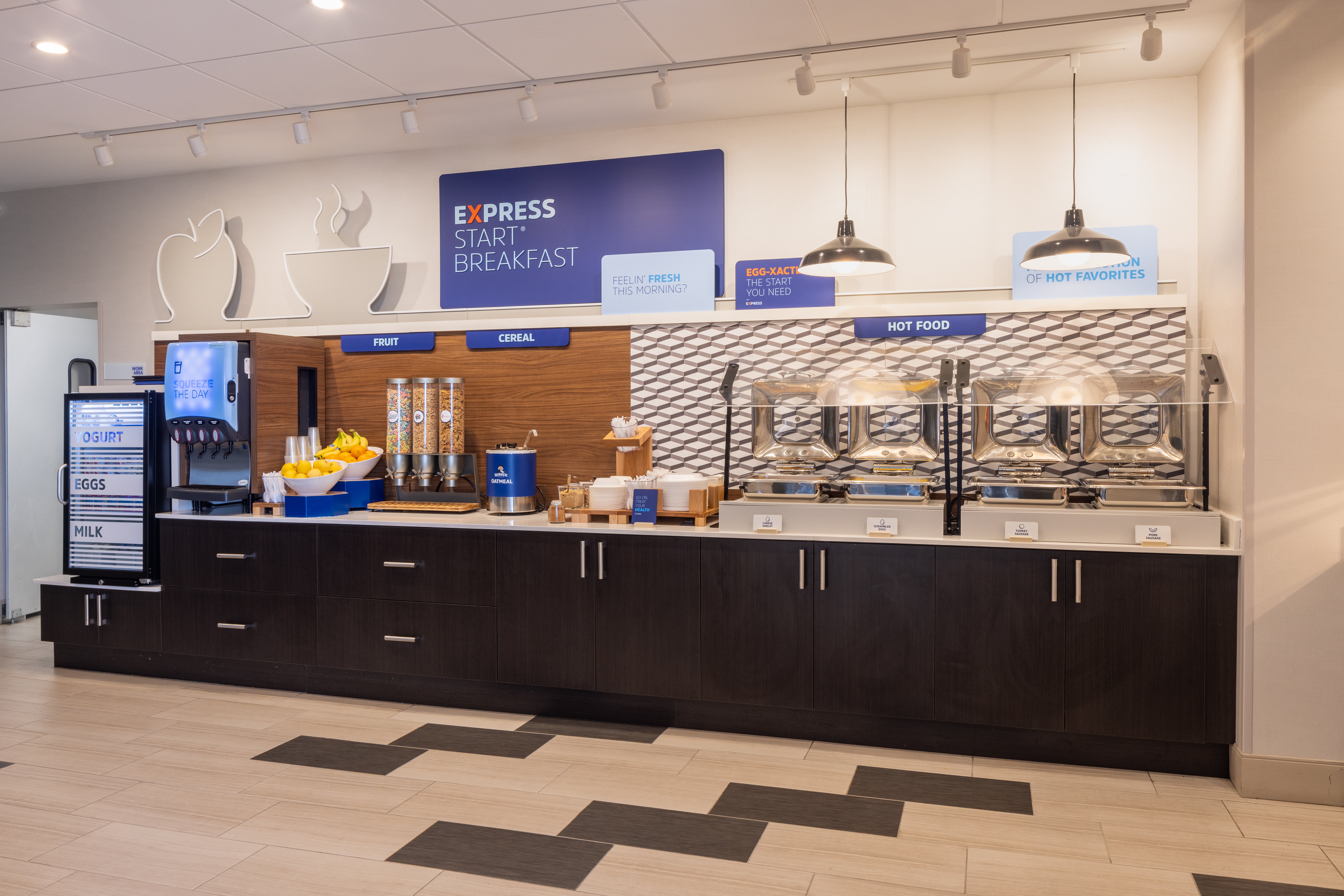 Holiday Inn Express Suites Bourbonnais East Bradley 18/67