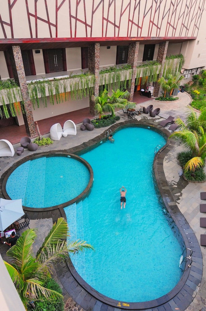 Grand Tjokro Balikpapan 6/55