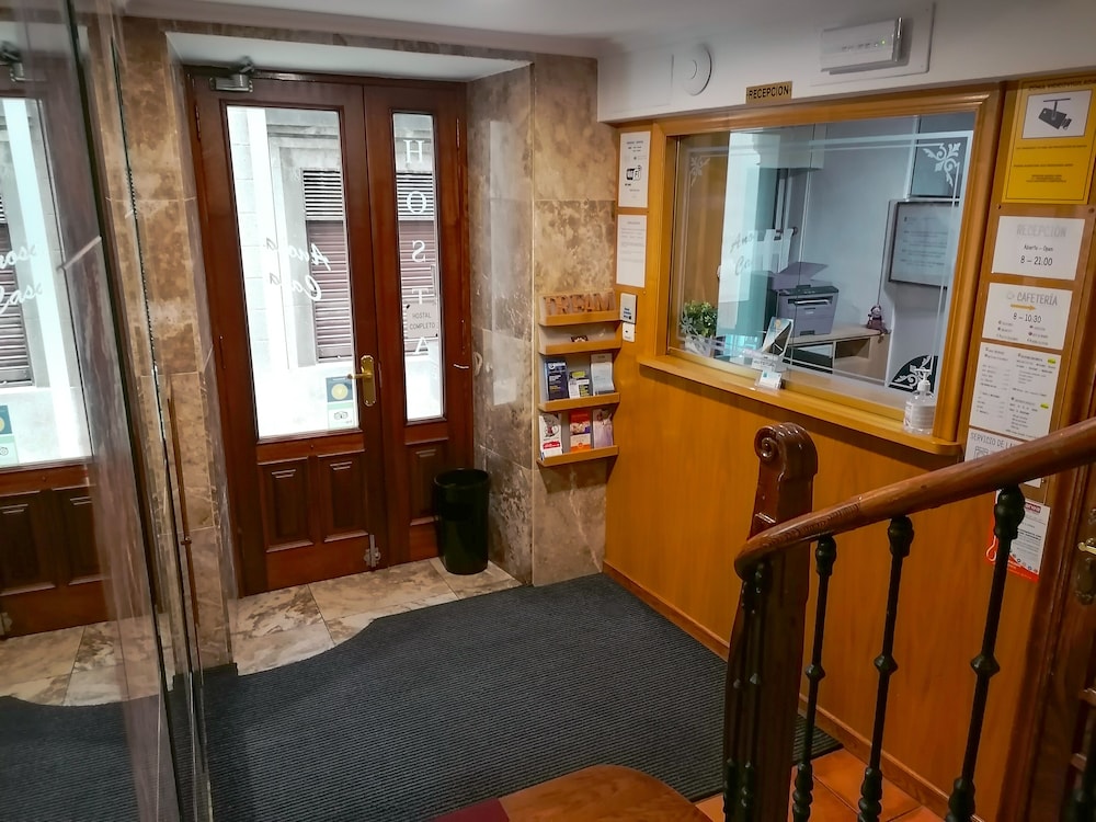 Anosa Casa Hostal 73/73