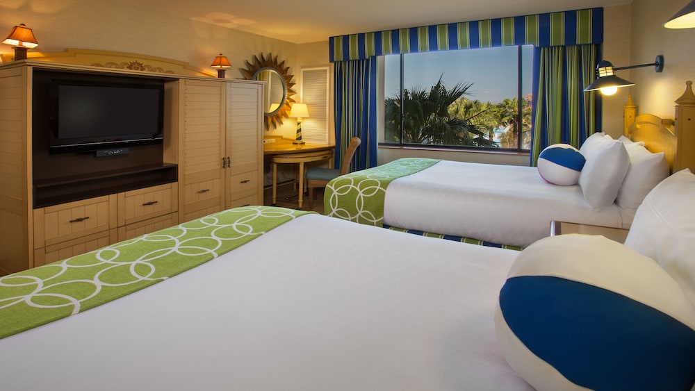 Pixar Place Hotel 32/60